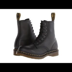 Dr Martens 1460 Black Combat Boots
