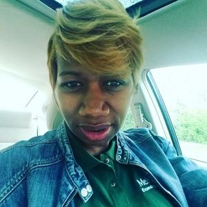 Meet your Posher, Rose