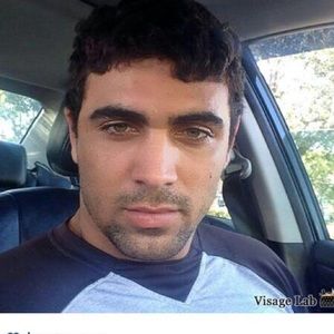 Meet your Posher, Denis