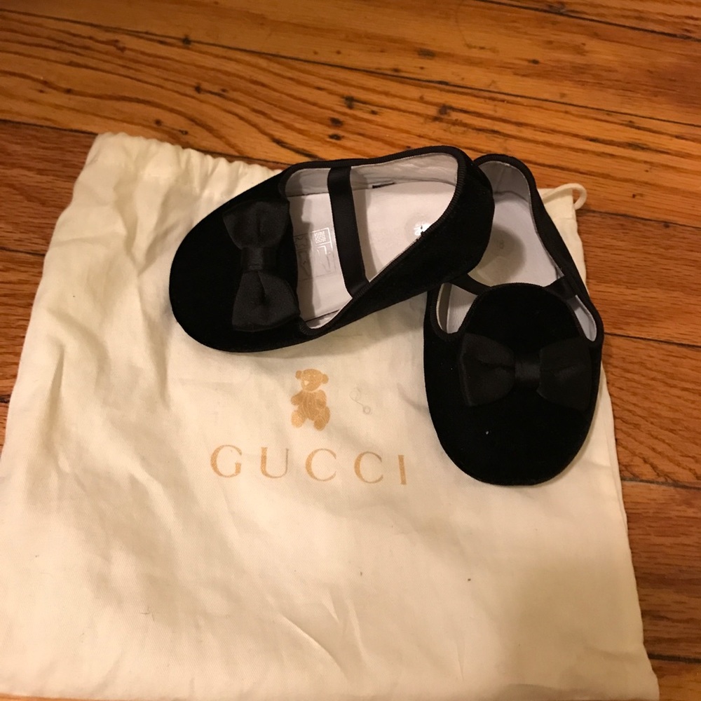Baby Gucci Velour Shoes
