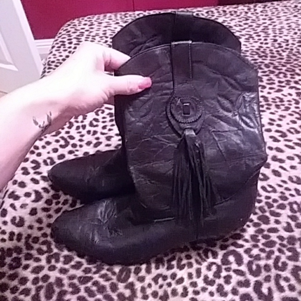 Dancing cowgirl boots