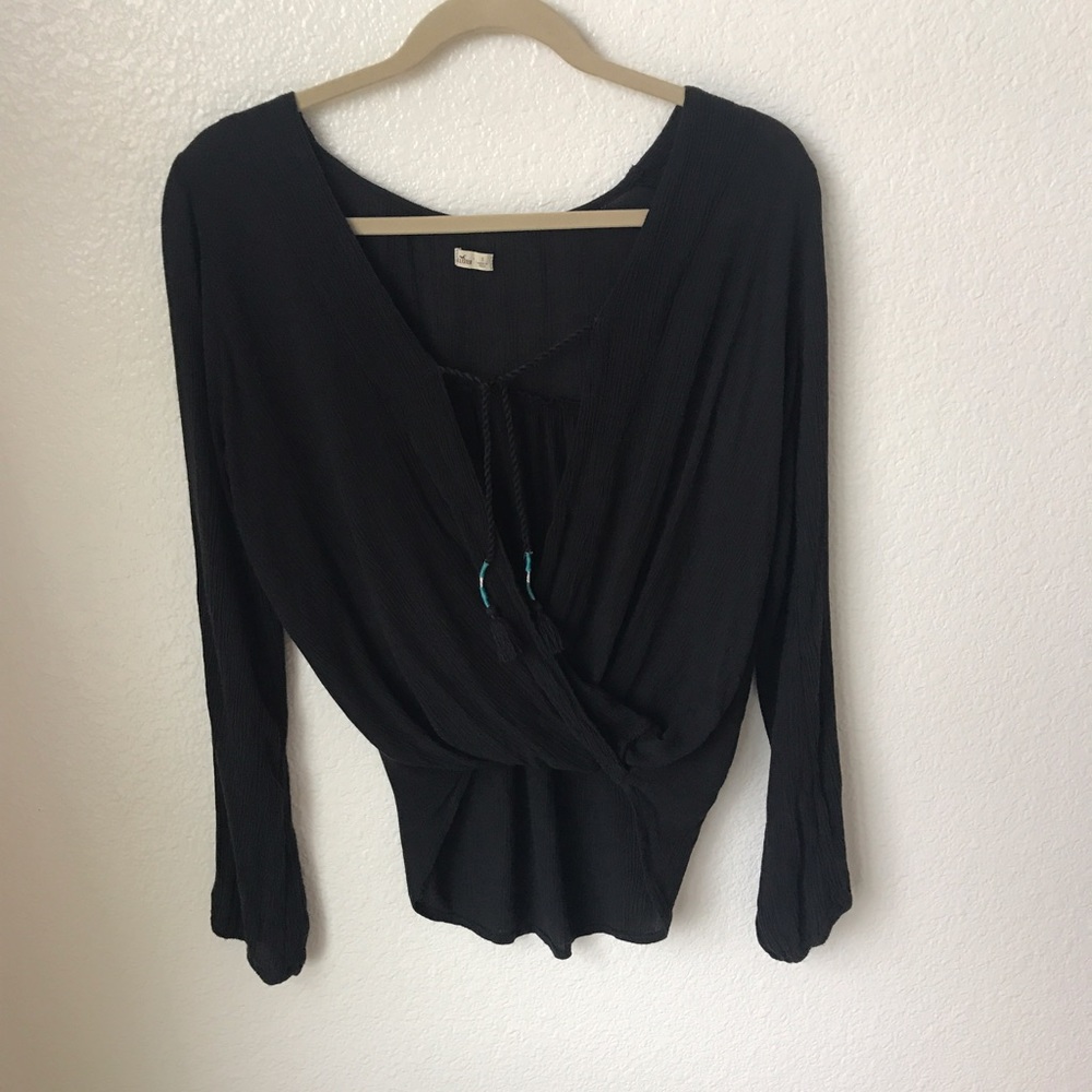 Hollister•  blouse • Small