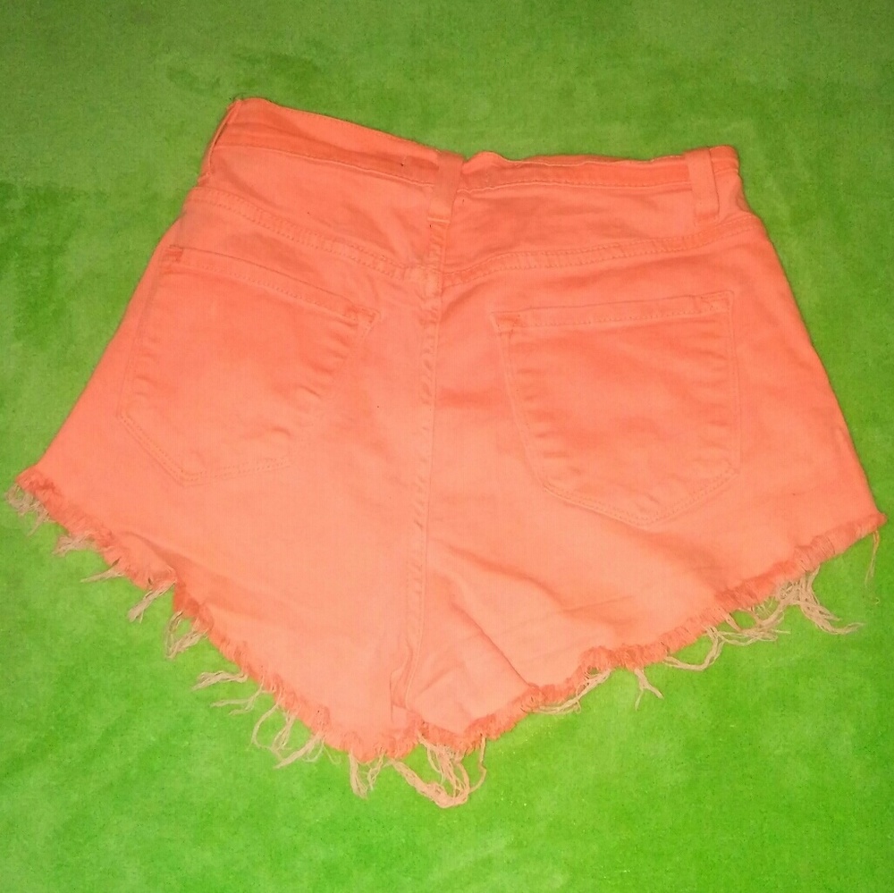 Coral Jean Shorts - Picture 2 of 2