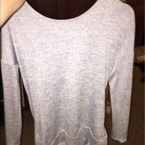 Long sleeve backless shirt