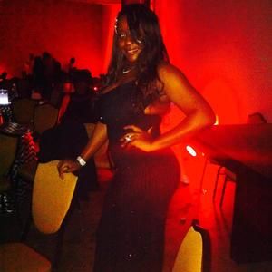 Meet your Posher, Mone-yaa