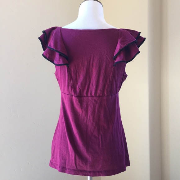 Elle Burgundy Ruffled Knit Top with Black Piping - Picture 3 of 7