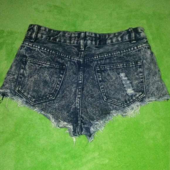 Forever 21 Distressed Jean Shorts - Picture 2 of 2