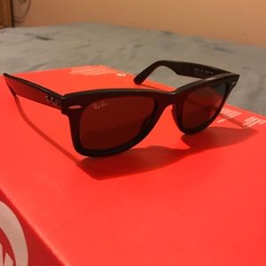 Ray-ban RB2140 with glass lenses.