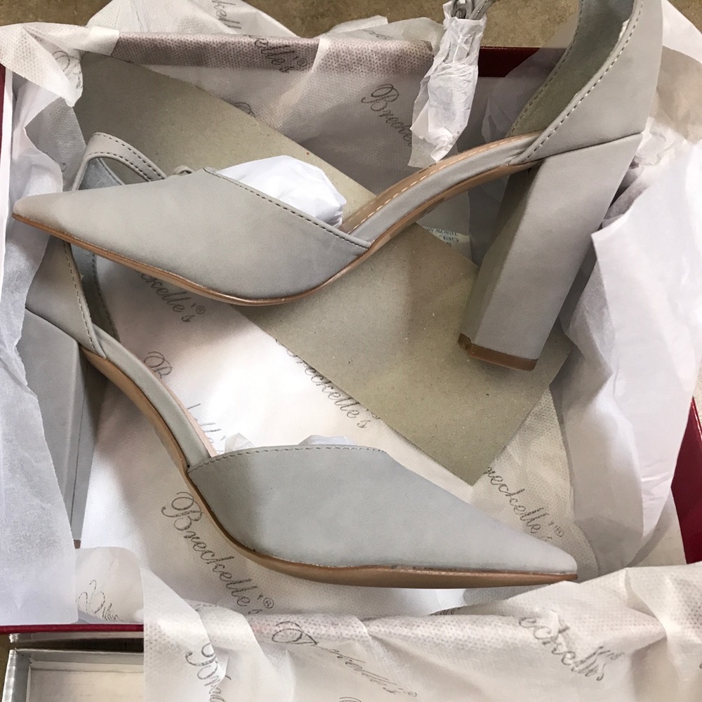 Grey pointy single sole pump heel toe 💗💗 - Picture 2 of 3