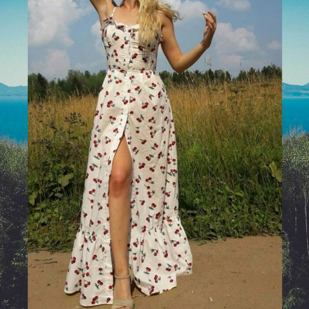 LAST ONE Cherry Print Maxi Dress - Picture 4 of 5