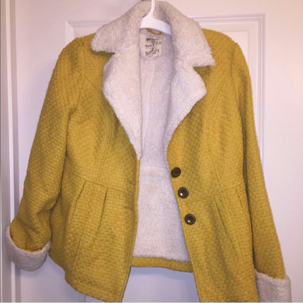 Yellow Peacoat Sherpa lined