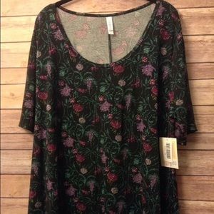 Brand New With Tags LuLaRoe Perfect Tee Size 2XL