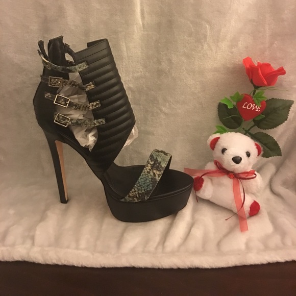 Shoes - ⚡️⚡️⚡️🌹Price Drop🌹⚡️