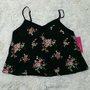 🍭sale🍭 NWT! Xhilaration black crop top