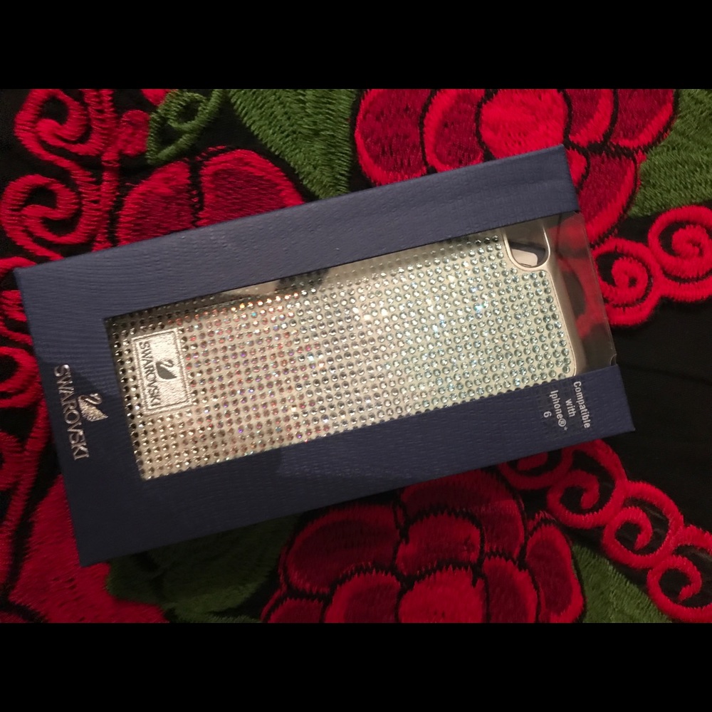 I phone 6 Swarovski phone case.🌼