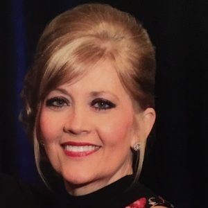 Meet your Posher, Carla