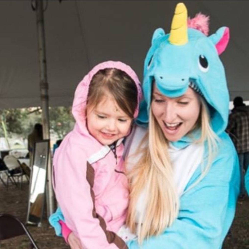 Meet your Posher, JoJo C. Shell!