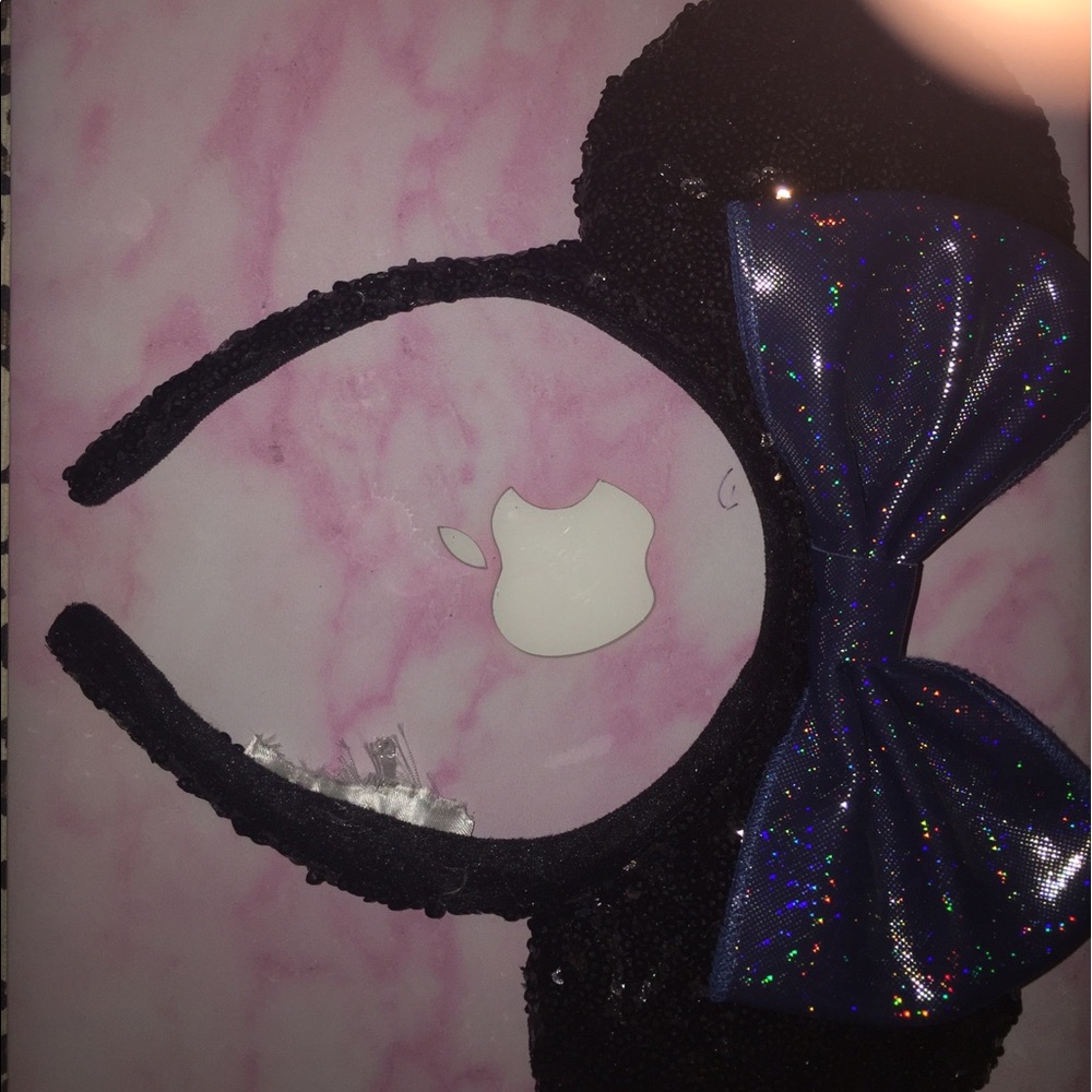 Minnie ears I promised Bridget Kelly only