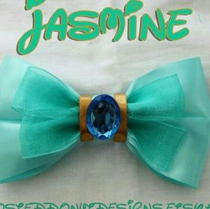 Meet your Posher, Adriana