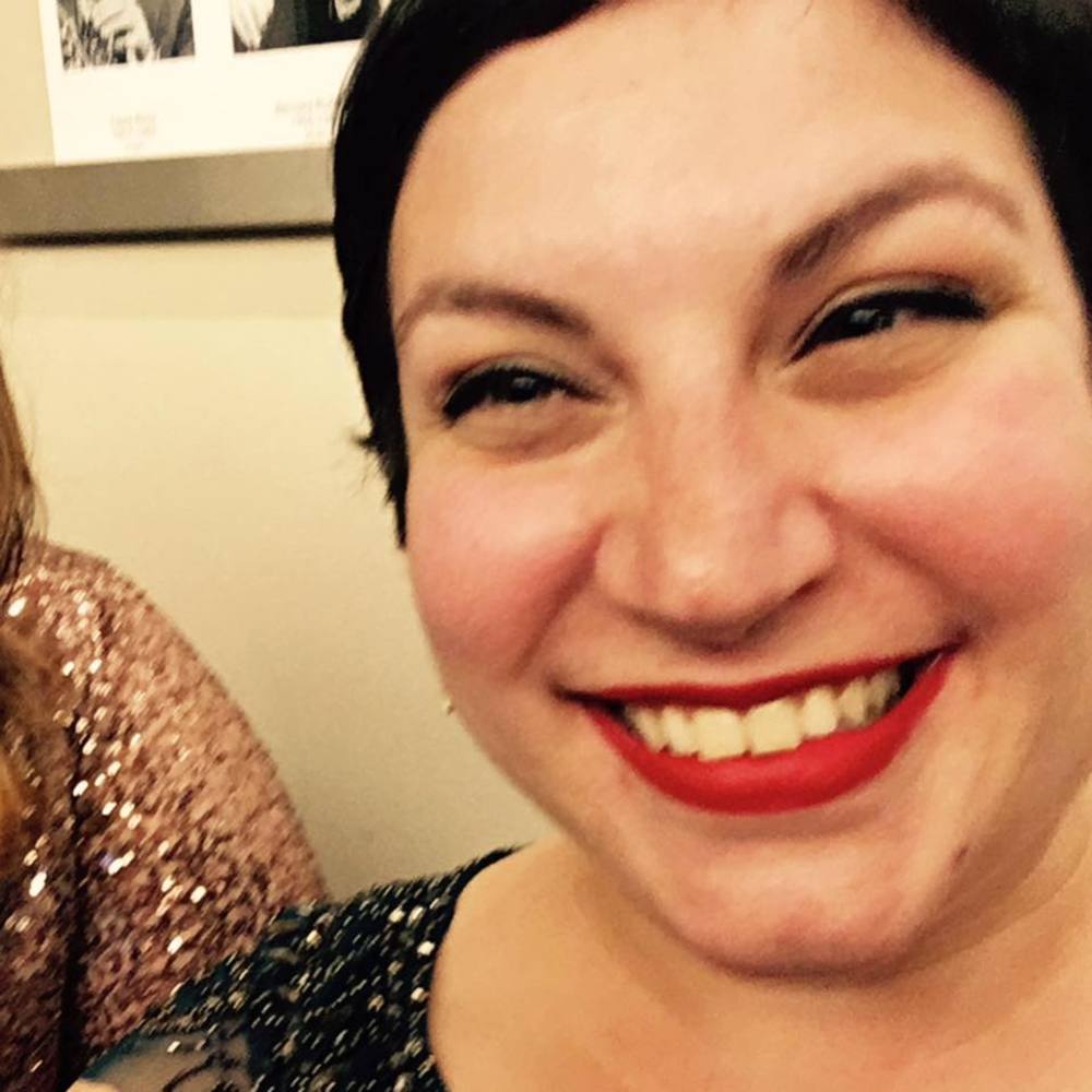 Meet your Posher, Eve