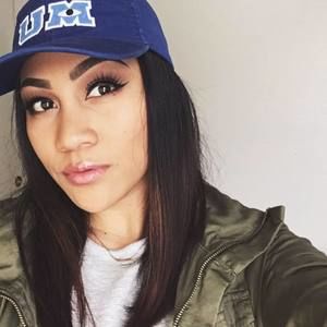 Meet your Posher, Mckenzie