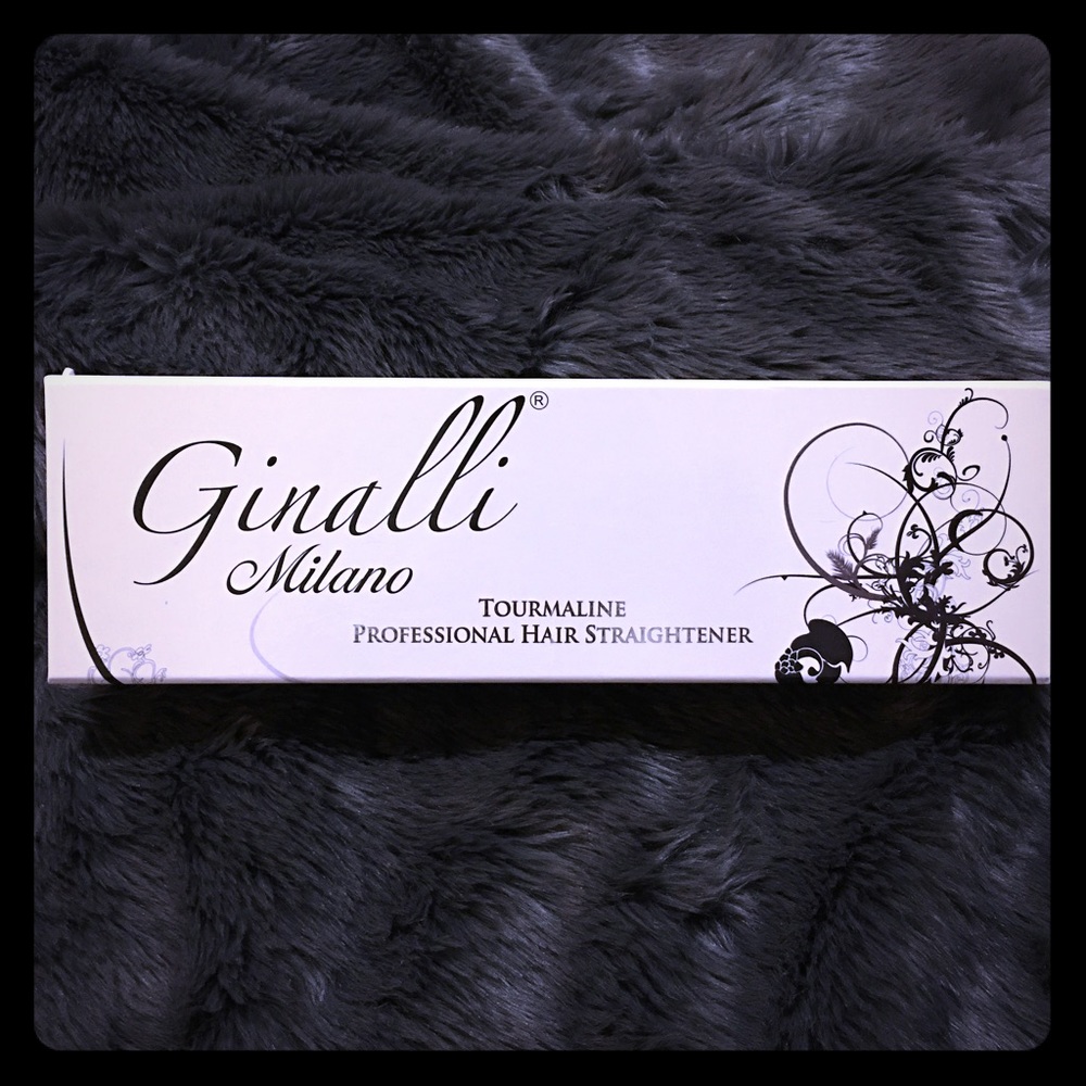 GINALLI hair straightener(white)