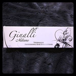 GINALLI hair straightener(white)