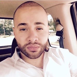 Meet your Posher, Juan