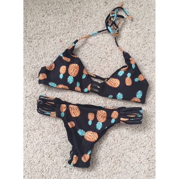 π LAST ONE! PiΓ±a Bikini π - Picture 4 of 4