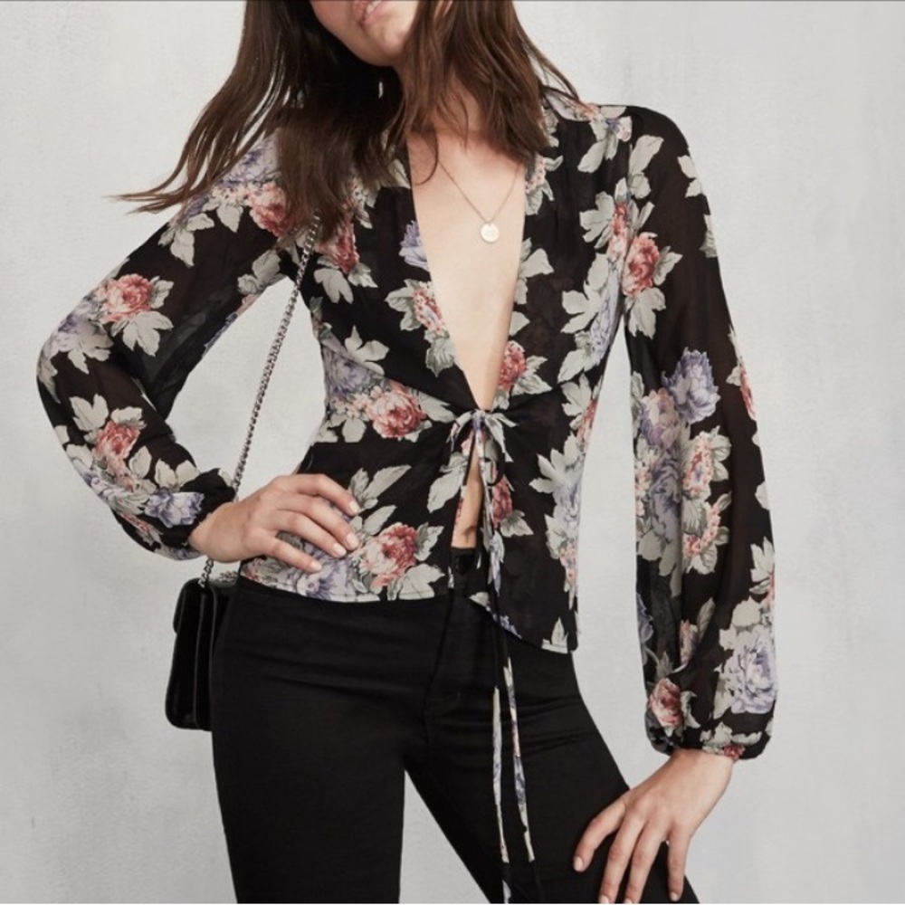 Looking for Reformation "La Cita" floral blouse xs