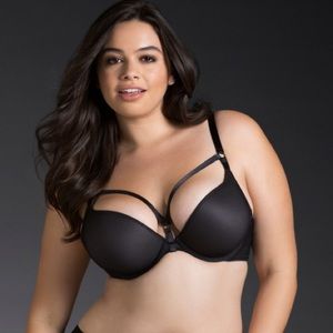 Strappy Fishnet&Lace Push-Up Plunge Bra