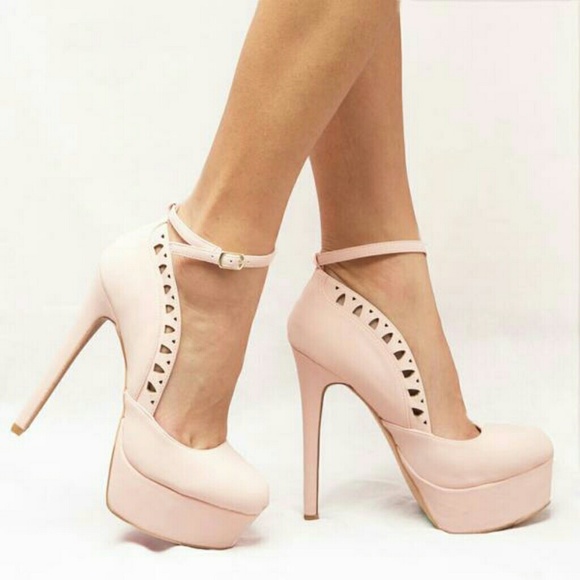 Qupid Shoes Blush Qupid Heel On Demand Poshmark