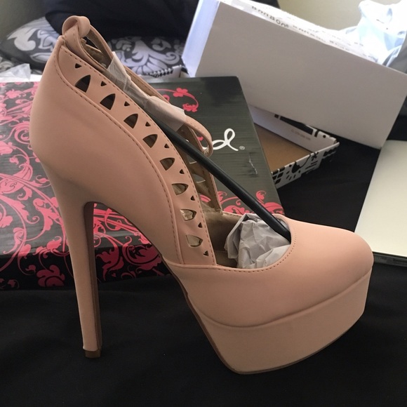 Qupid Shoes Blush Qupid Heel On Demand Poshmark