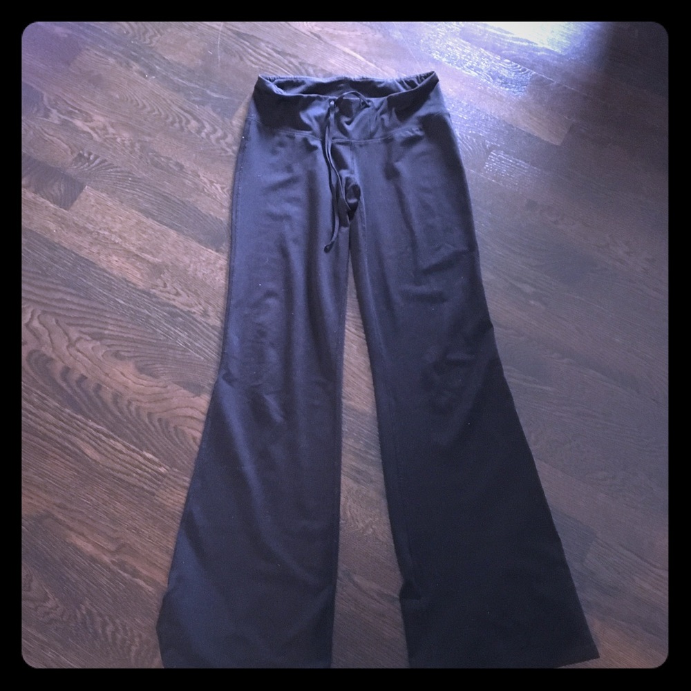 Gap Body performance sport pant in black