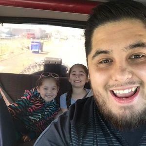 Meet your Posher, Jason