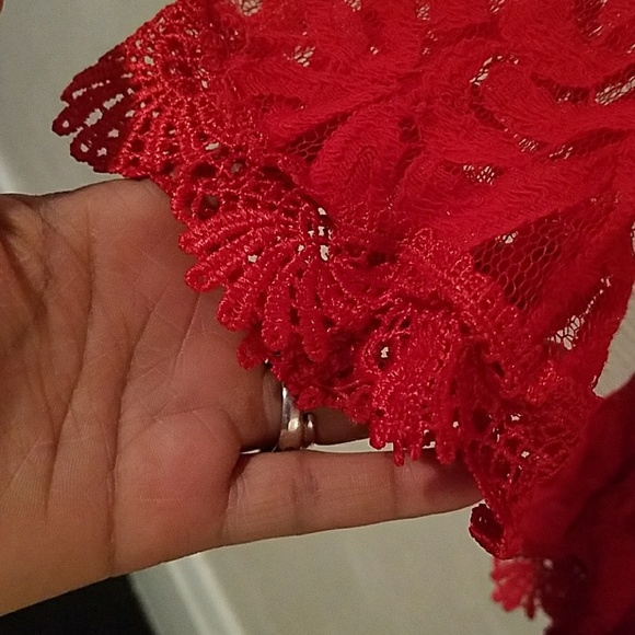 Clothes - Picture 3 of 3