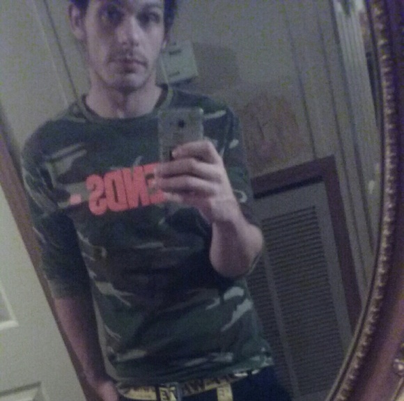 Meet your Posher, Kenny - Picture 2 of 2