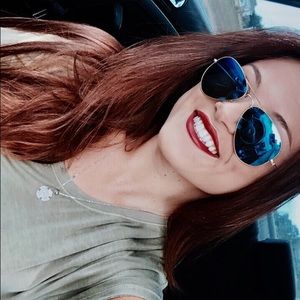 Meet your Posher, Jackie