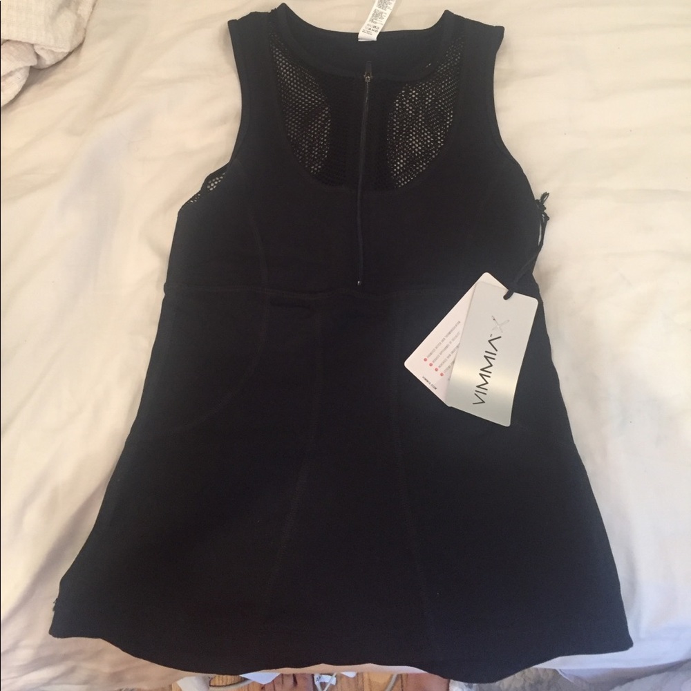 Vimmia tank top; black