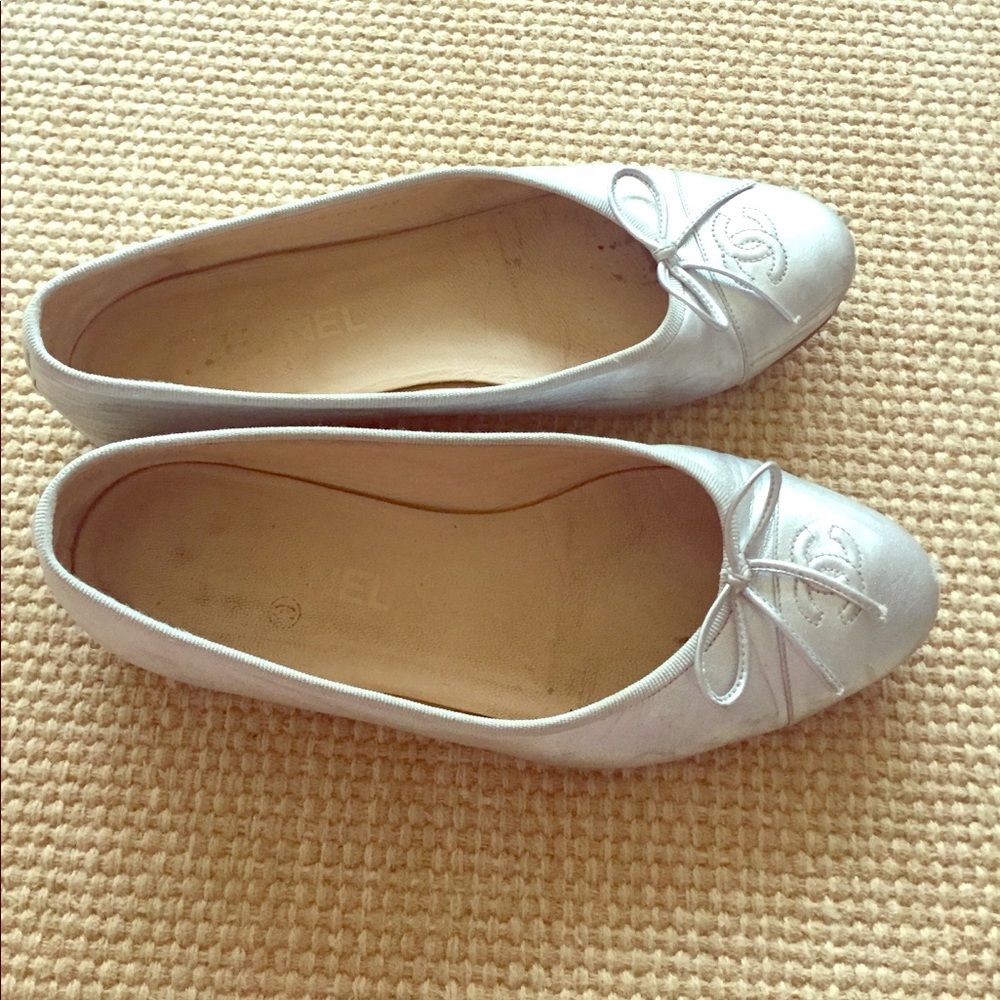 Chanel ballet flats