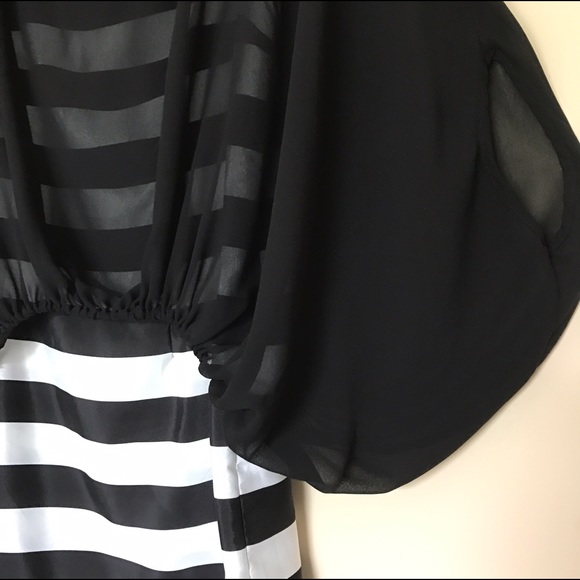 Gracia Dressy Tunic Top - Picture 4 of 8