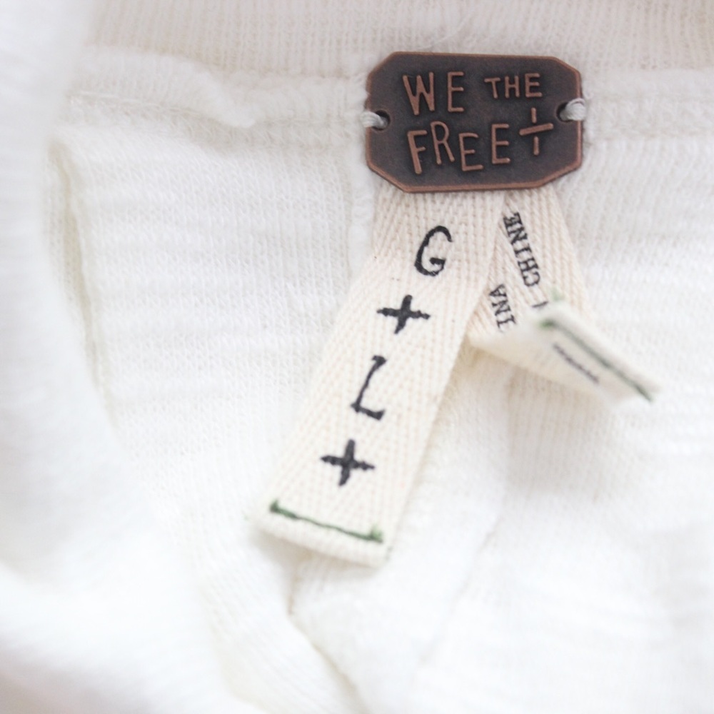 Free People Back Slit Split Turtleneck Sweater - Picture 4 of 4