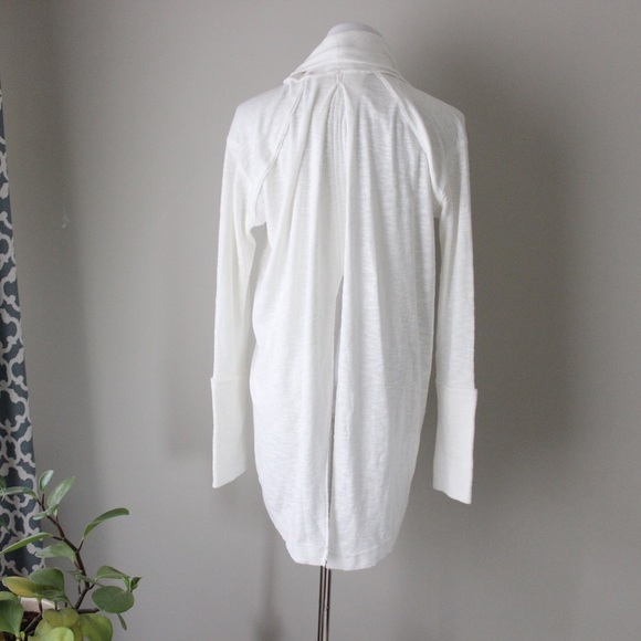 Free People Back Slit Split Turtleneck Sweater - Picture 3 of 4