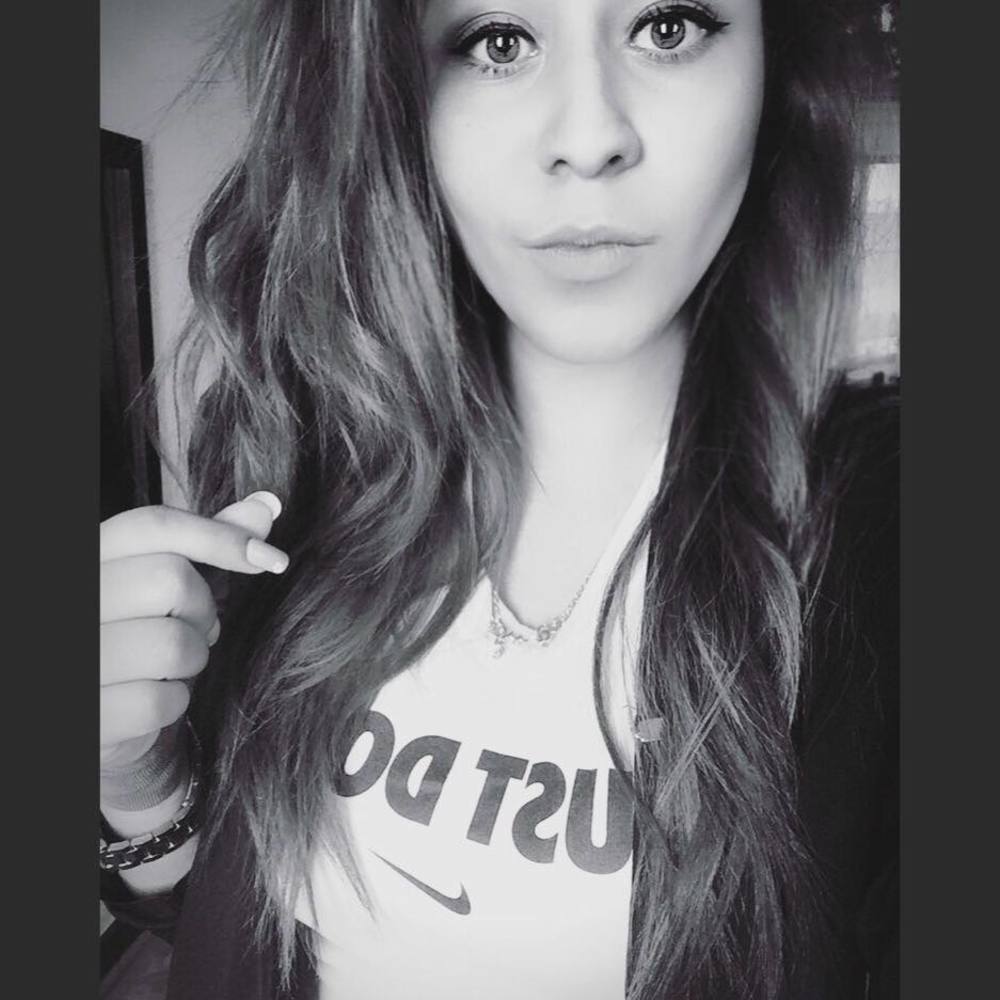 Meet your Posher, Ximena