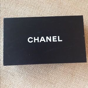 Chanel shoe box