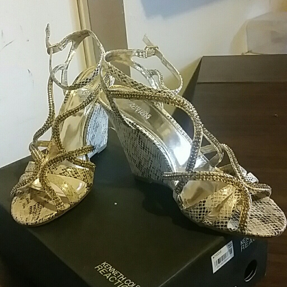 Kenneth cole clogs