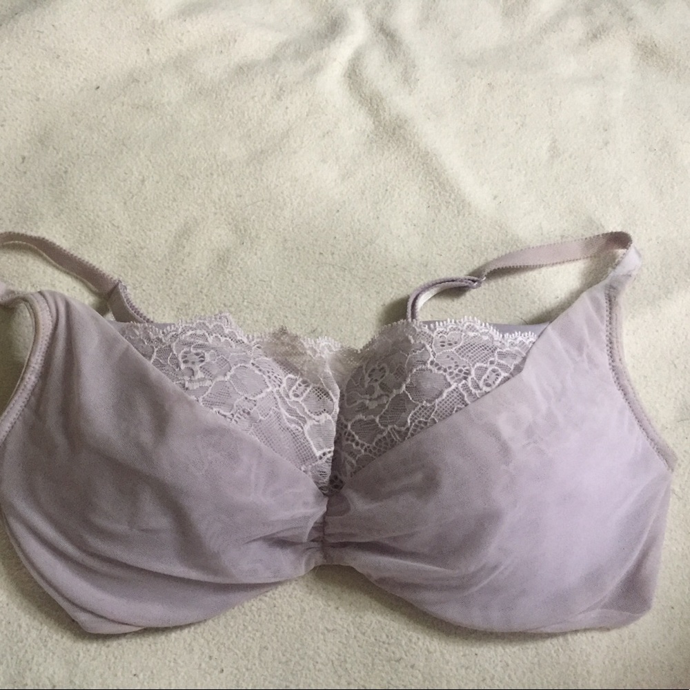 Victoria's Secret unique lavender push up bra 32D