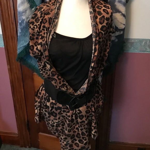 Leopard top - Picture 2 of 2