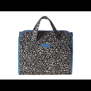 • vera bradley • Hanging Organizer Bag