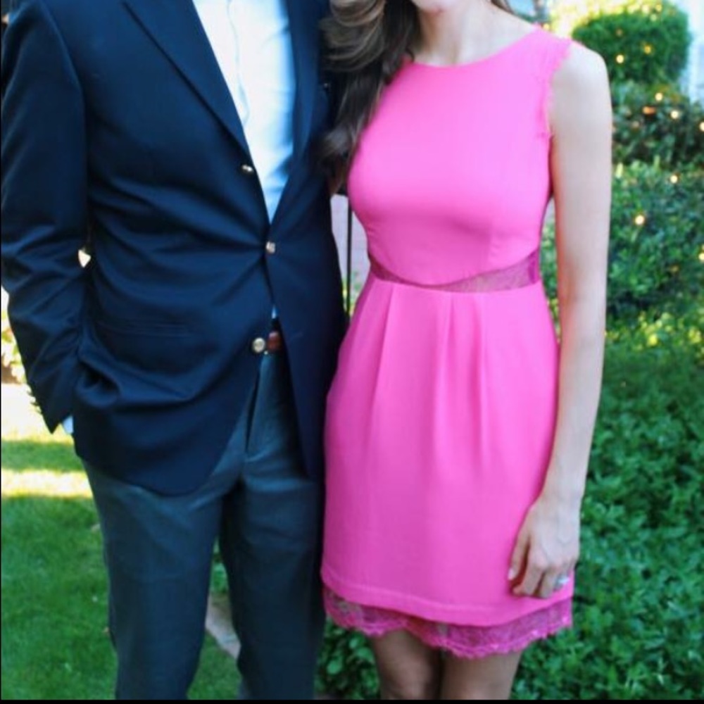 BCBG pink dress EUC size 2